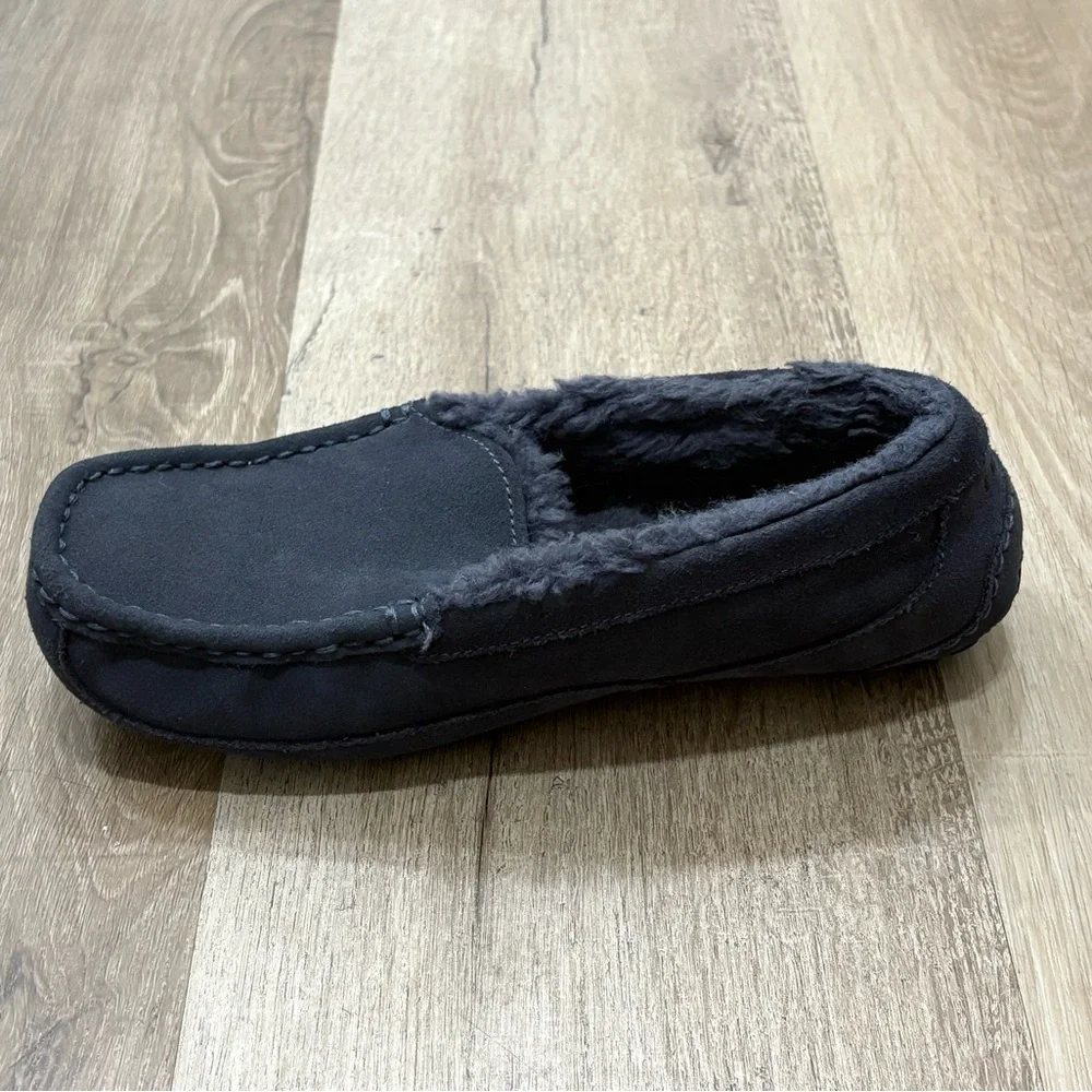 UGG Kids Ascot Slippers Grey/Blue sz 5 US